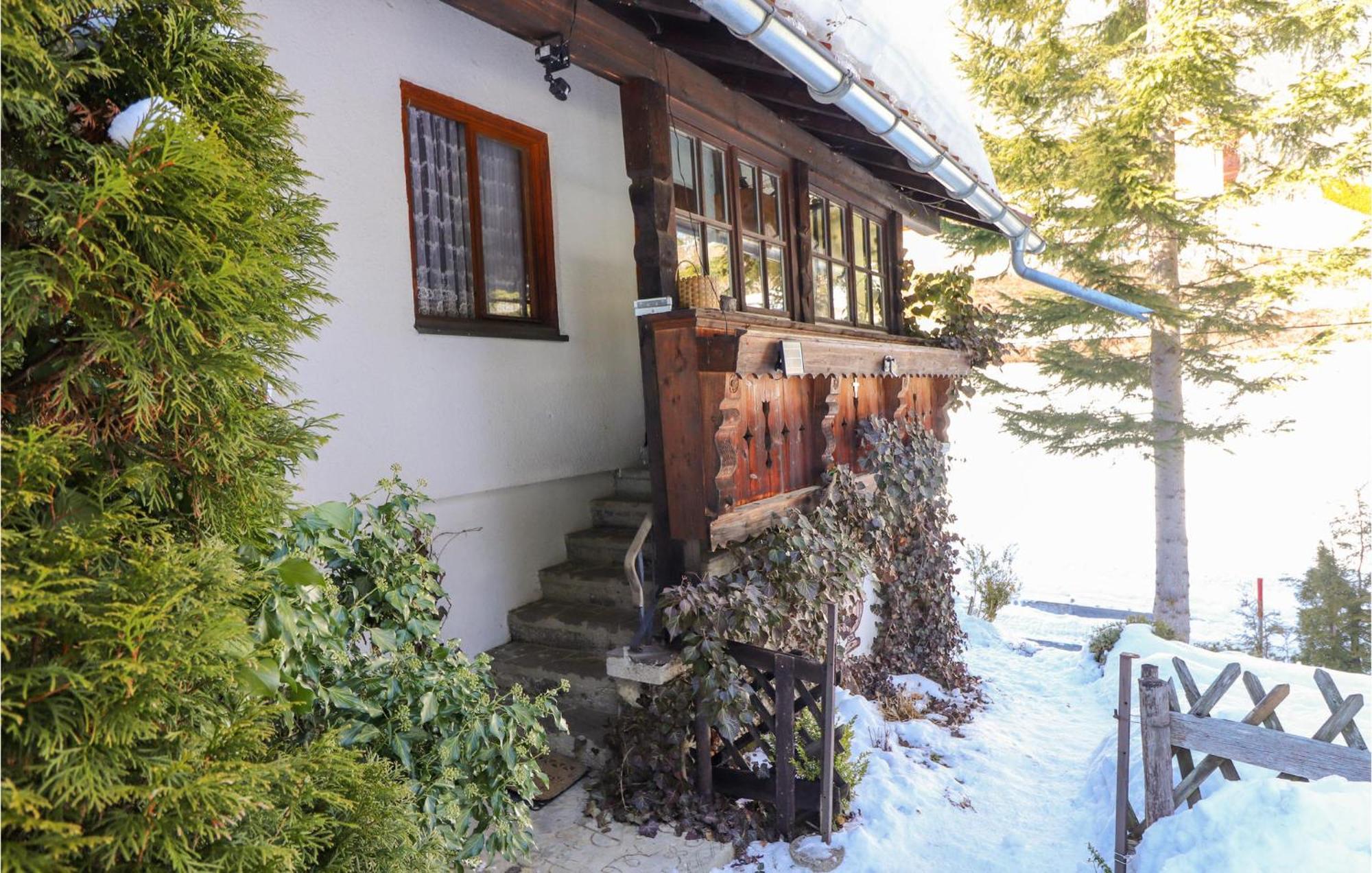 Authentisches Ferienhaus Лойташ Экстерьер фото