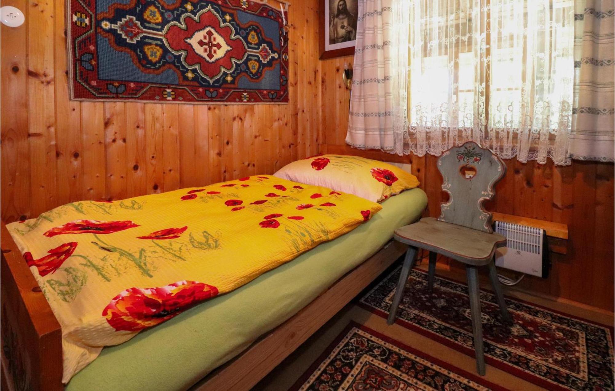 Authentisches Ferienhaus Лойташ Экстерьер фото